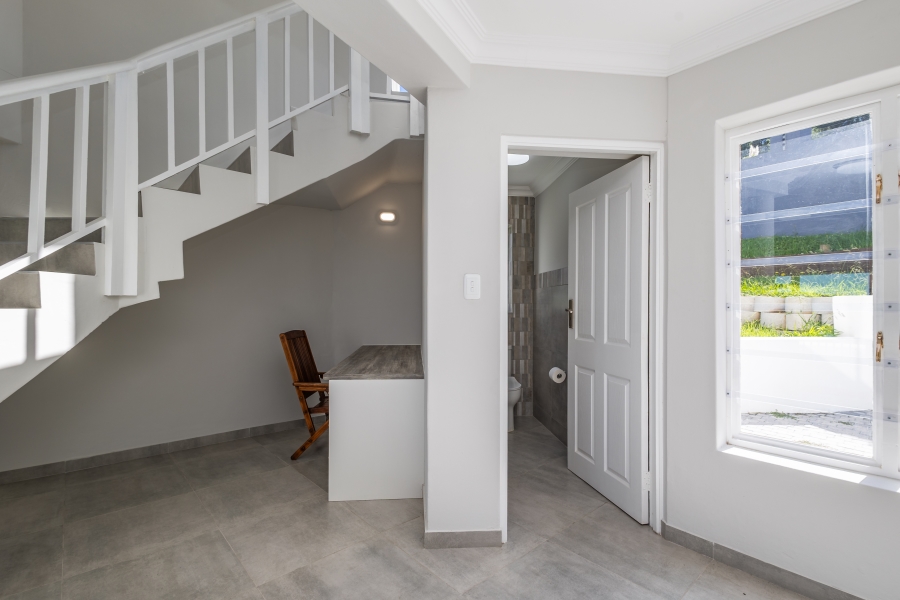 4 Bedroom Property for Sale in Old Place Western Cape
